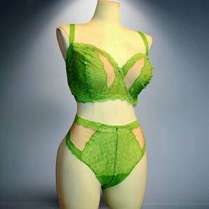 Adore Me Green Lace Balconette Bra Set 46DD Adjustable Straps Green Fairy dance✴
